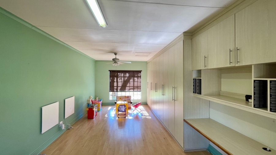 3 Bedroom Property for Sale in Wilkoppies North West
